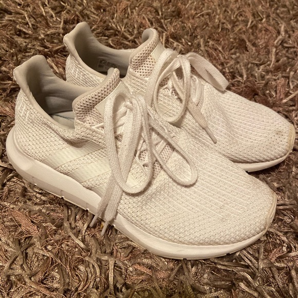 adidas Shoes - Womens White Adidas Shoes adidas Shoes - Womens White Adidas Shoes